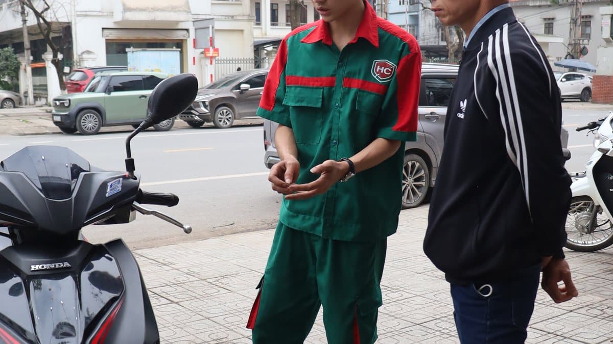 Khi nào nên gọi cứu hộ xe máy thay vì tự xử lý?